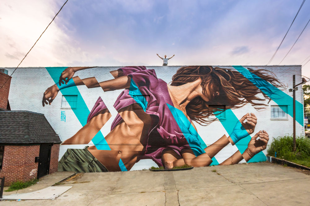 mural in Atlanta by artist James Bullough. Tagged: outerspace project